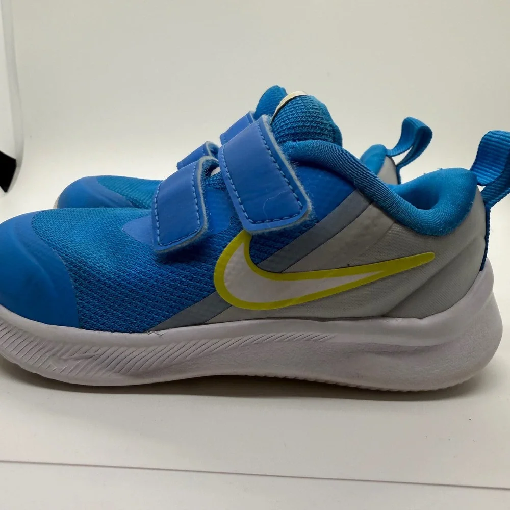 Nike Star Runner 2 Toddler Blue Yellow Hook Loop‎ Athletic Shoes Size 8C Sneaker